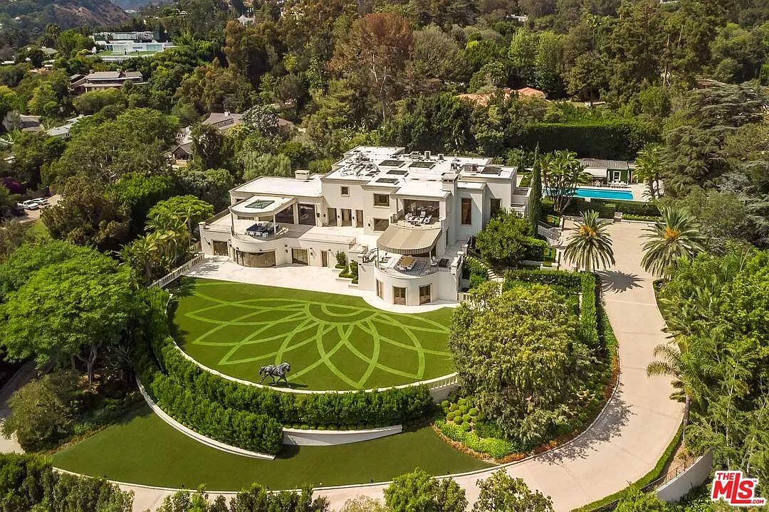 Inside A Million Mega Mansion In Beverly Hills Social Junkie