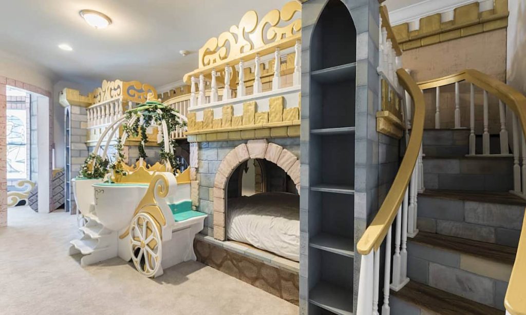Film-Themed Airbnbs For The Film-Obsessed