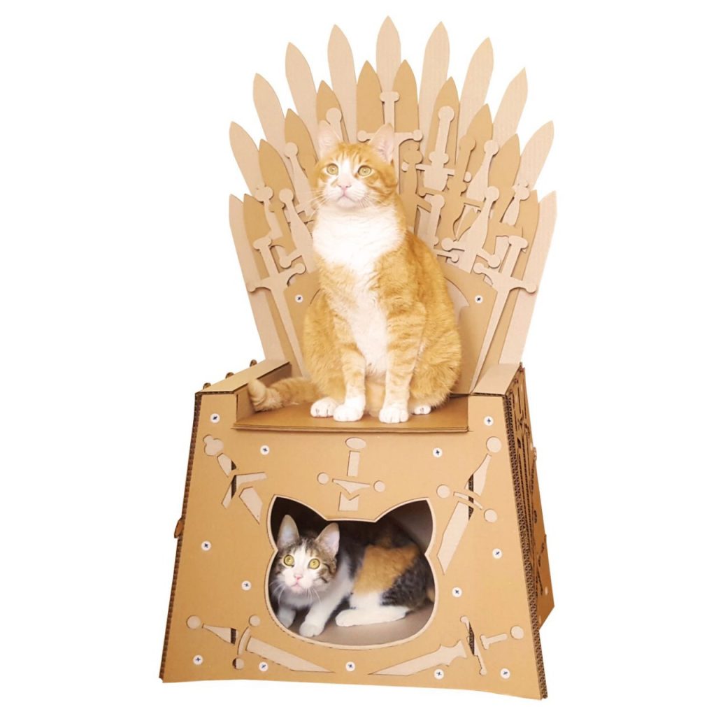 The Only Thing You Need For Your Cat Is This Throne