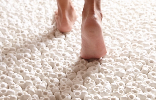 100,000 miniature porcelain skulls make worlds first 'Skull Carpet'