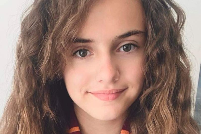 Meet The Lifelong Harry-Potter Fan Mistaken For Hermione Granger Since She Was A Toddler