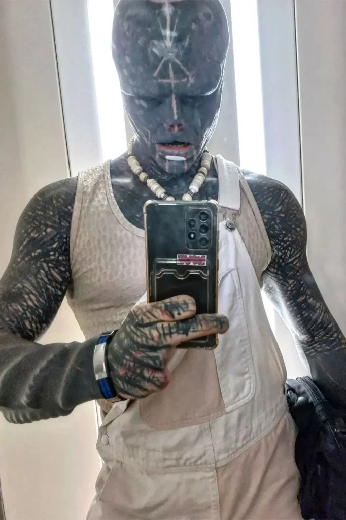 Man Modified His Body To Become An Alien - Now Restaurants Are Scared To Serve Him