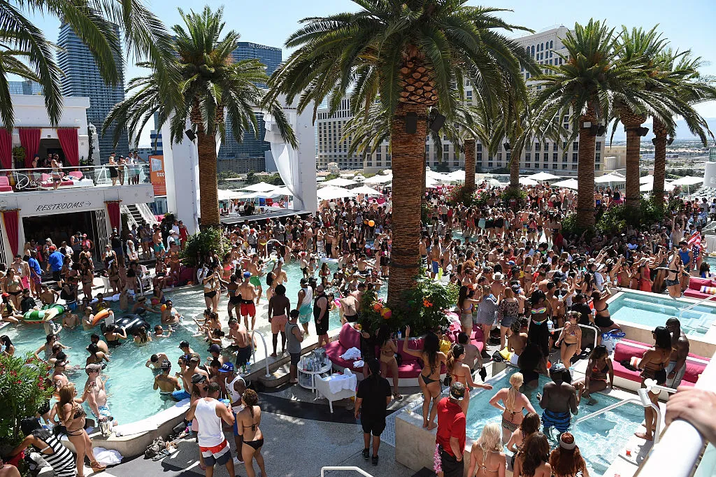 Biological Warfare Expert Warns Tourists To 'Never Get In A Pool In Las Vegas'